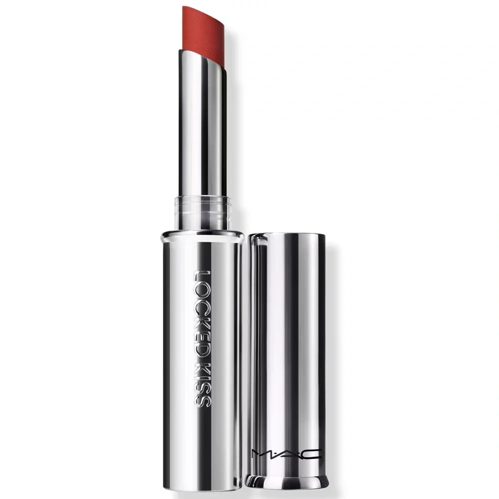 MAC NIB Locked Kiss 24 HR‎ Lipstick In 99 Extra Chili Color